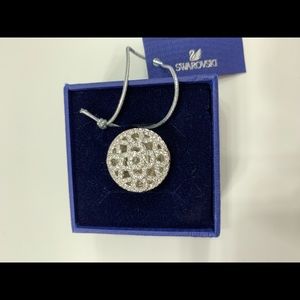 Swarovski silver ring